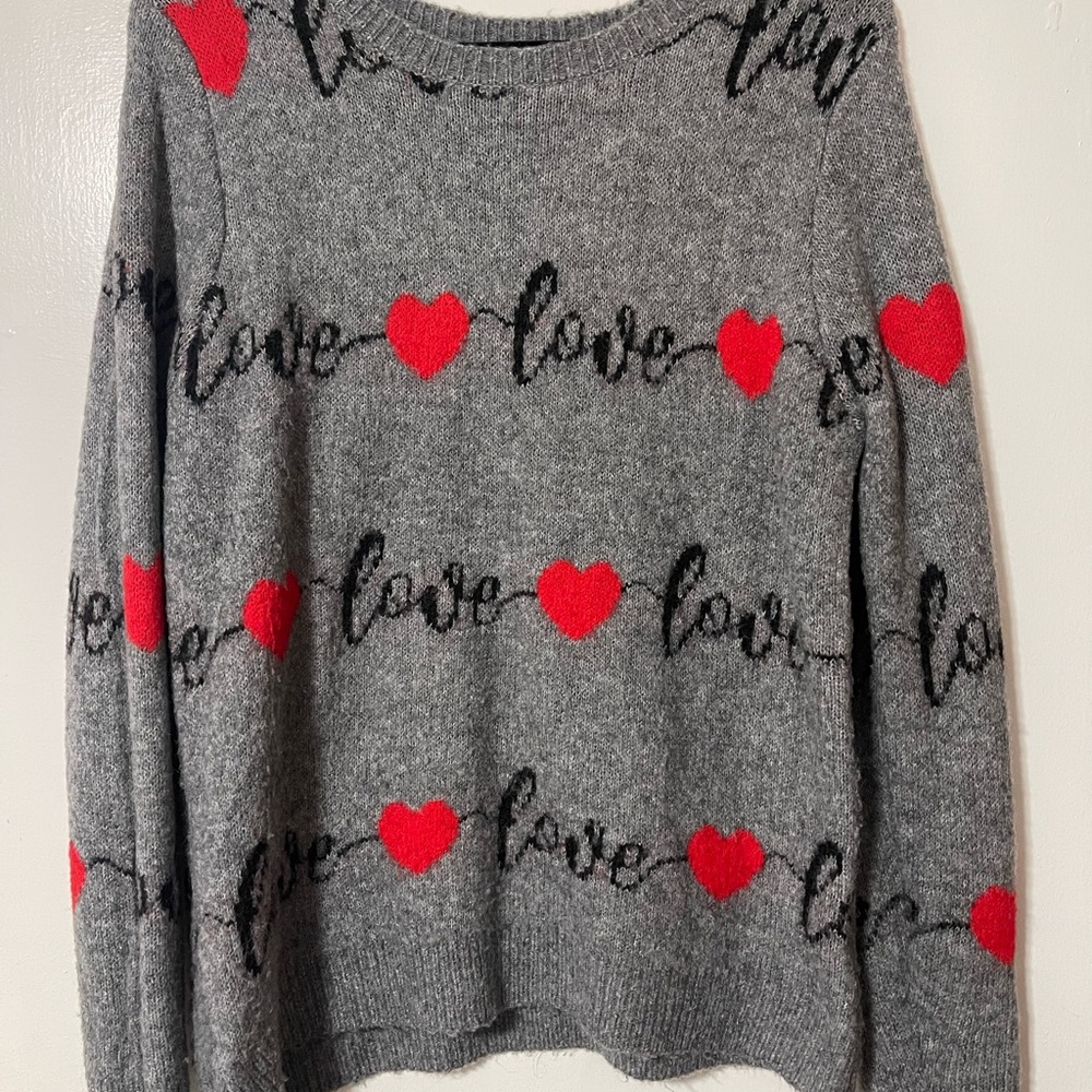 cupcakes & cashmere Gray Sweater with Red Heart Pattern